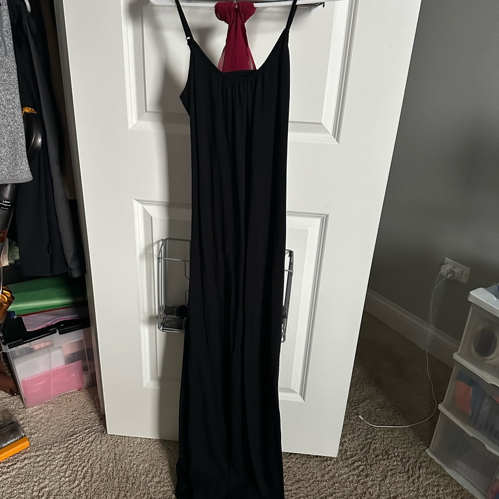 Elegant Black Maxi Dress